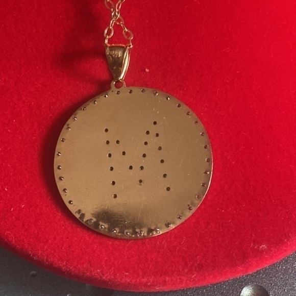 Gold Personalized Initial letter M  Pendant Necklace 14k solid Gold - Picture 5 of 11